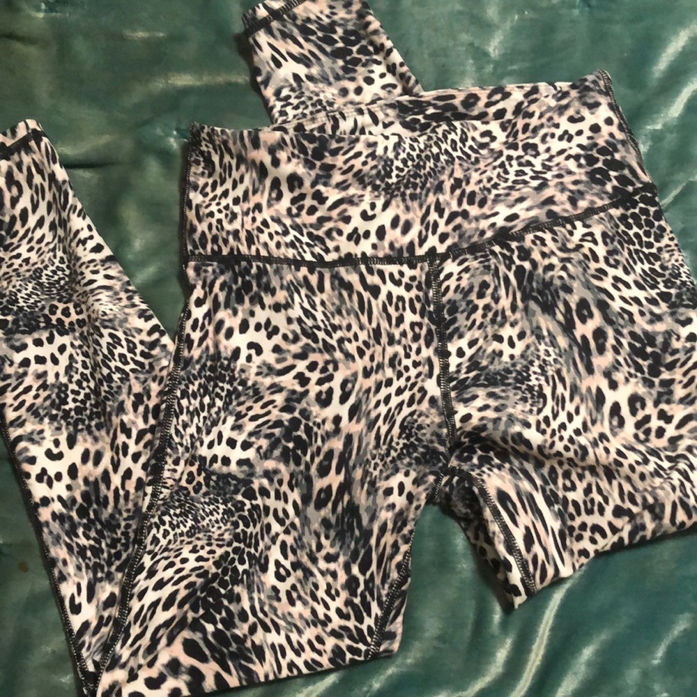 BETSY JOHNSON LEOPARD PRINT LEGGINGS